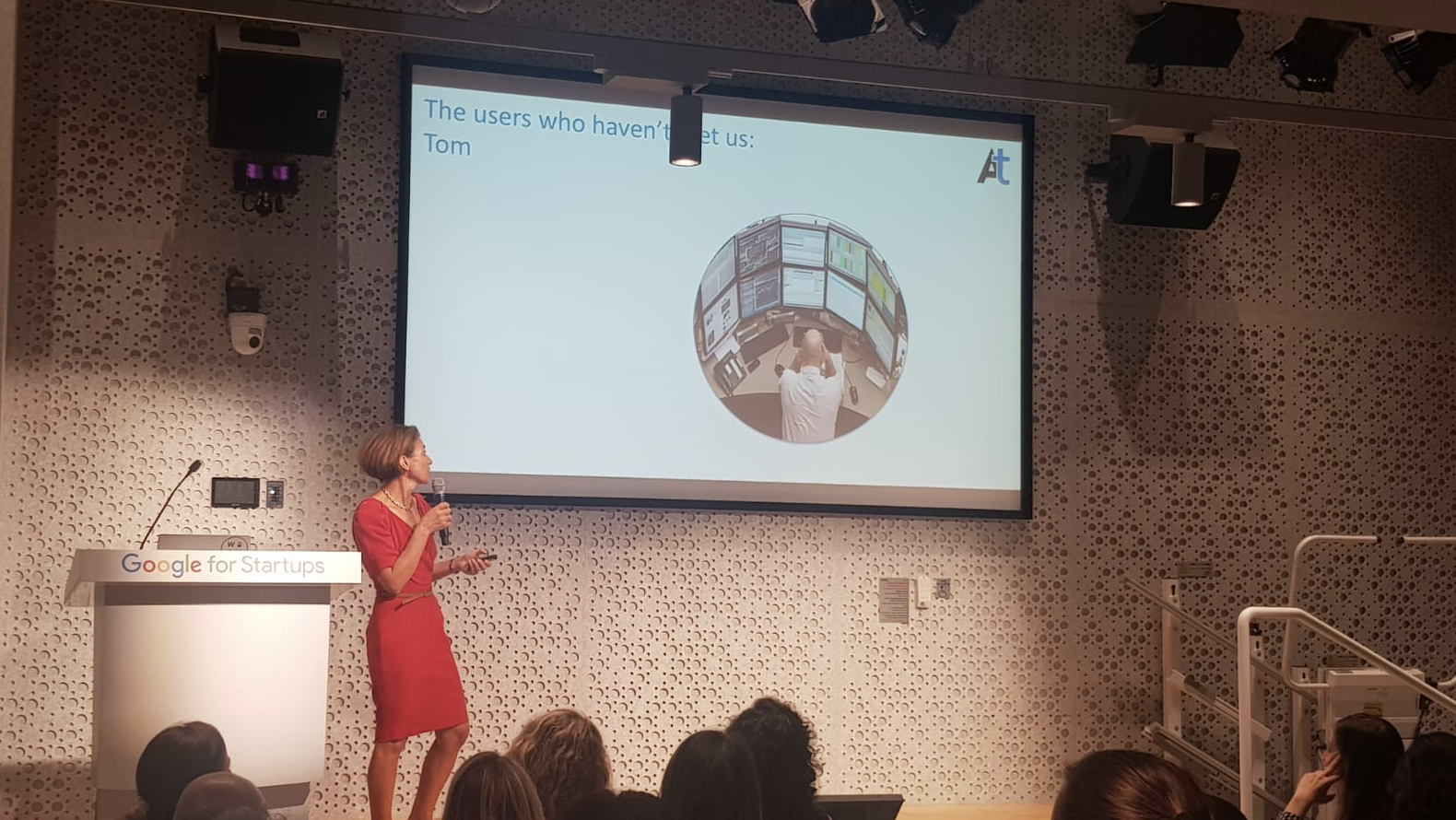AdapTable Tools CEO Danielle Nagler presenting at WOSNA